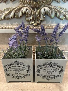 NWT set of 2 Lavender Faux Plant Duo in White Vintage French Planters